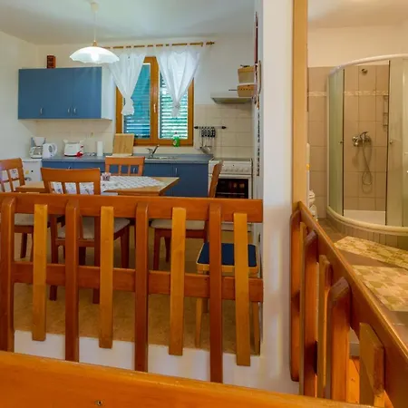 Jelicic C * Crikvenica