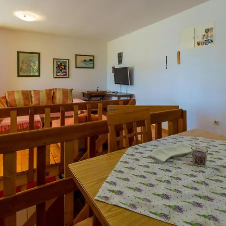 Holiday home Jelicic C