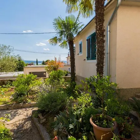 Jelicic C Holiday home *
